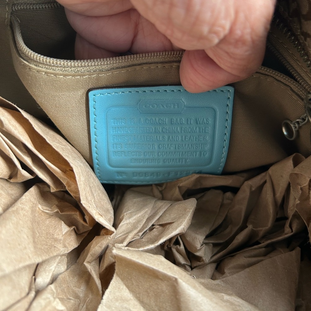 VINTAG Coach Y2K Shoulder Green /Aqua Authentic - Picture 6 of 7